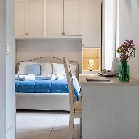 Domus Magma 3* ポンペイ